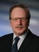Artur  Bayer