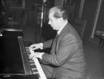 Frank  Fox